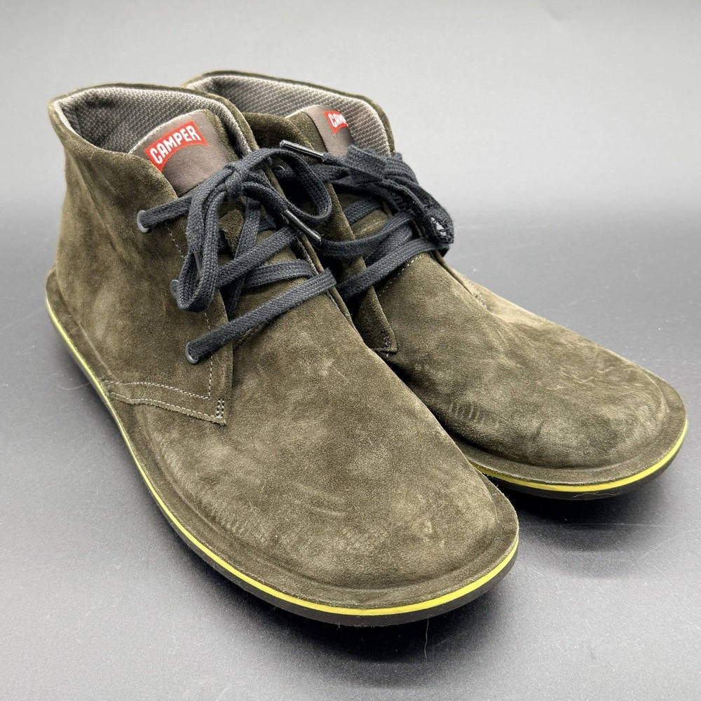 Camper US Men's 10 Olive Suede Chukka Ankle Shoes Lace Up Casual Comfort